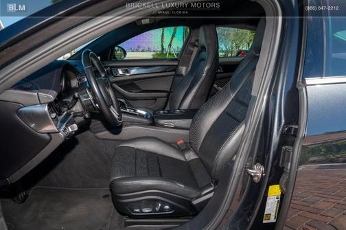 2018 Porsche Panamera Base