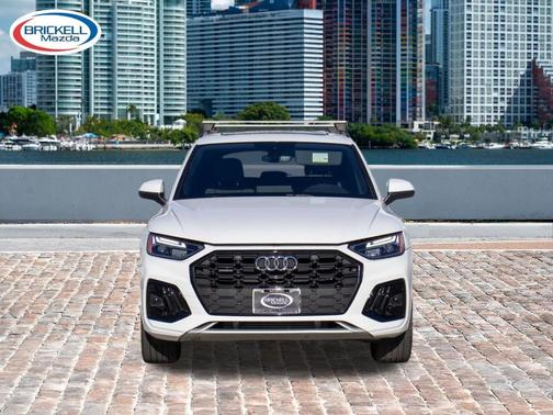 2025 Audi Q5 45 S line quattro Premium