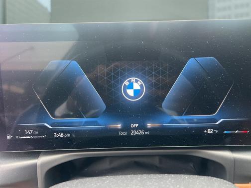 2023 BMW 330 i xDrive