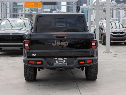 2022 Jeep Gladiator Mojave