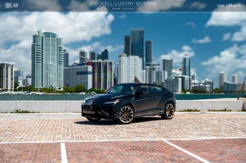2023 Lamborghini Urus S