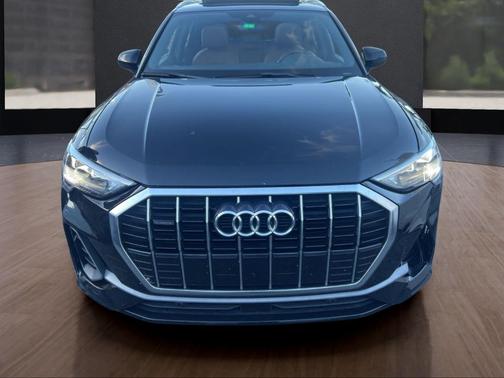 2020 Audi Q3 45 S line Premium