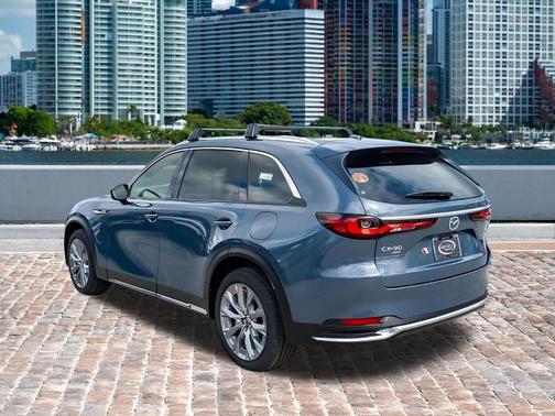 2026 Mazda CX-90 Premium Plus