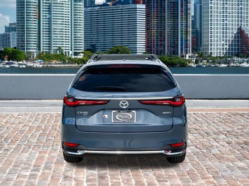 2026 Mazda CX-90 Premium Plus