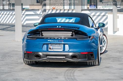 2023 Porsche 911 Carrera GTS