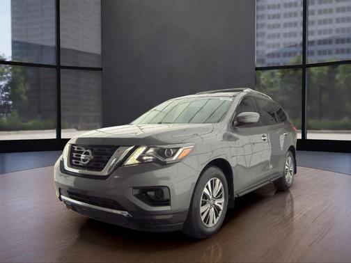 2019 Nissan Pathfinder S