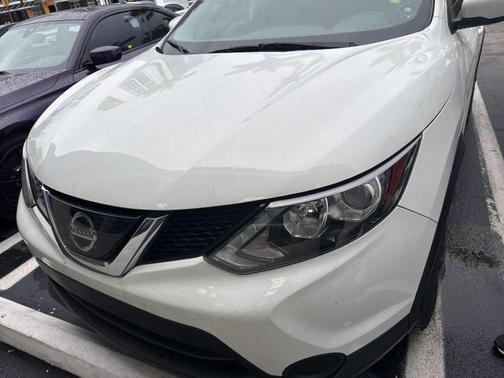 2019 Nissan Rogue Sport S