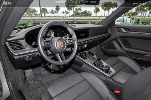 2024 Porsche 911 Carrera