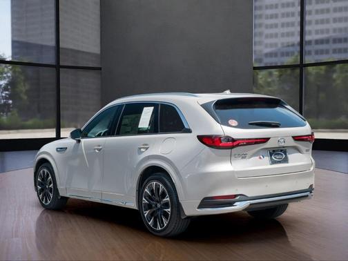 2025 Mazda CX-90 S Premium