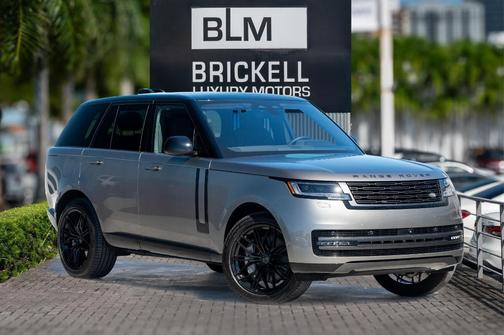 2023 Land Rover Range Rover P530 SE