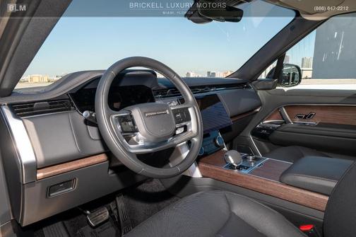 2023 Land Rover Range Rover P530 SE