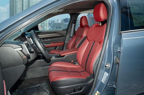 2025 Mazda CX-50 Hybrid Premium Package