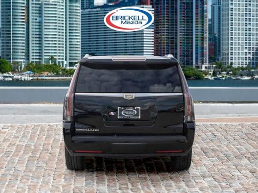 2016 Cadillac Escalade Luxury