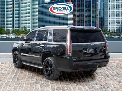 2016 Cadillac Escalade Luxury
