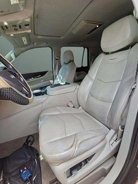2016 Cadillac Escalade Luxury