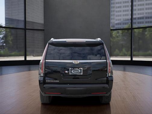 2016 Cadillac Escalade Luxury