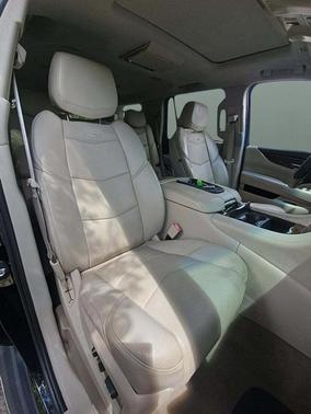 2016 Cadillac Escalade Luxury