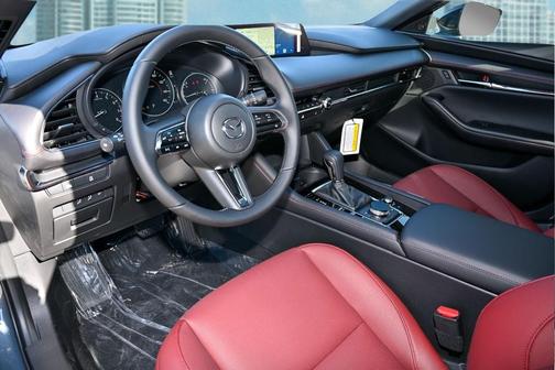 2026 Mazda Mazda3 Carbon Edition