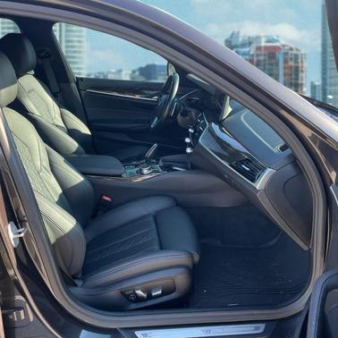 2021 BMW 540 i