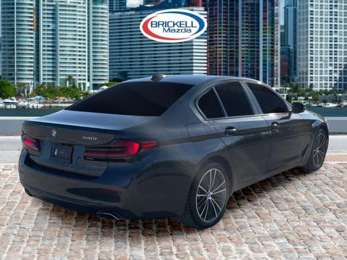 2021 BMW 540 i