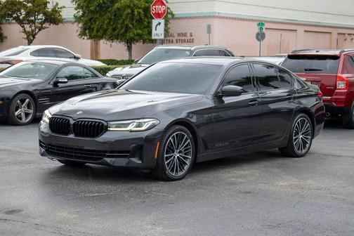 2021 BMW 540 i