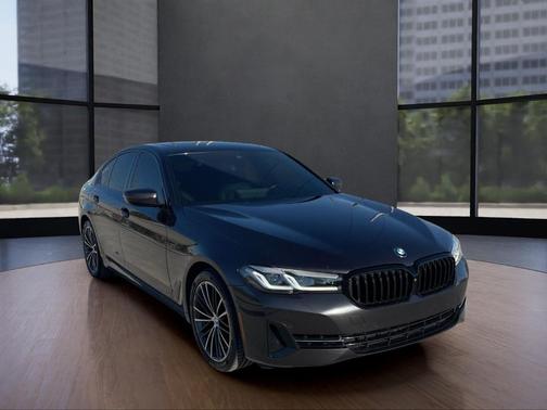 2021 BMW 540 i