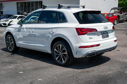 2024 Audi Q5 45 S line quattro Premium
