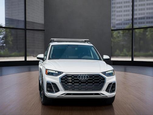 2024 Audi Q5 45 S line quattro Premium