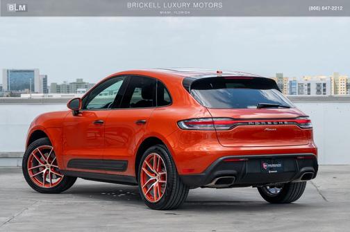 2022 Porsche Macan Base