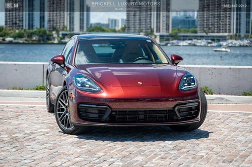 2021 Porsche Panamera 4