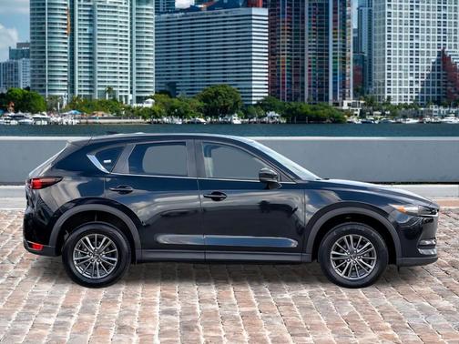 2018 Mazda CX-5 Sport