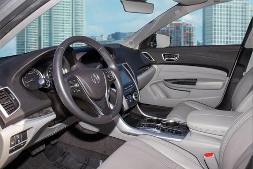 2018 Acura TLX V6 w/Technology Package