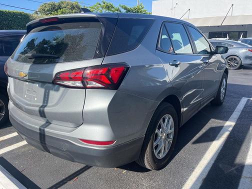 2024 Chevrolet Equinox LS