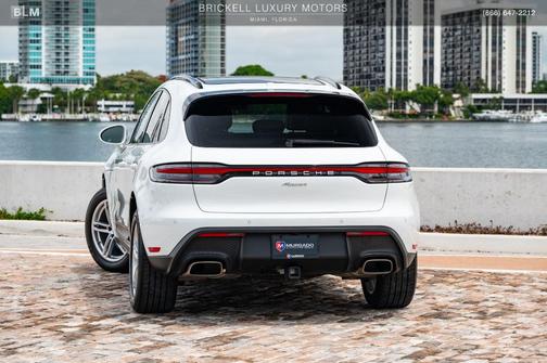2024 Porsche Macan Base