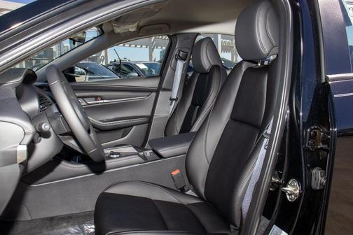 2026 Mazda Mazda3 FWD w/Select Package