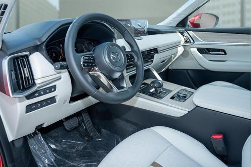 2026 Mazda CX-90 Premium Plus