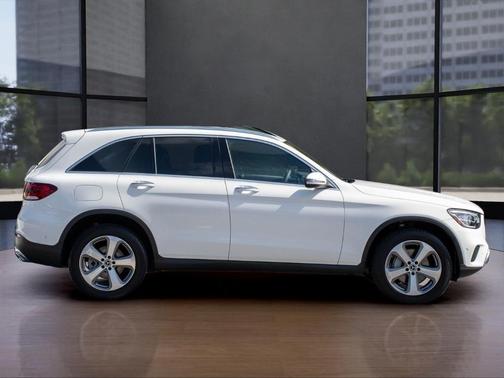 2022 Mercedes-Benz GLC 300 Base