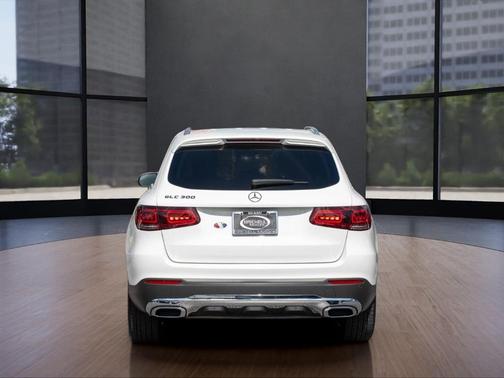 2022 Mercedes-Benz GLC 300 Base