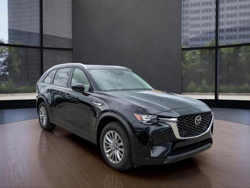 2026 Mazda CX-90 SE