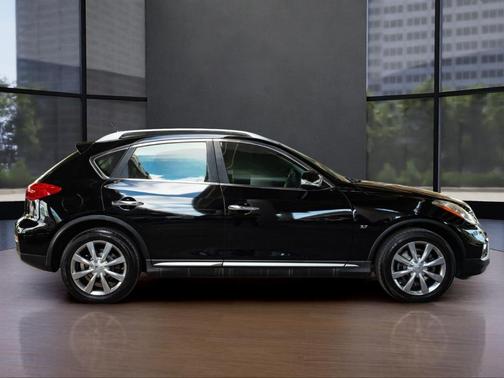 2017 INFINITI QX50 Base