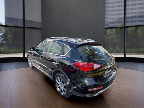 2017 INFINITI QX50 Base