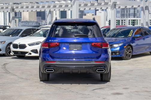 2023 Mercedes-Benz GLB 250 Base