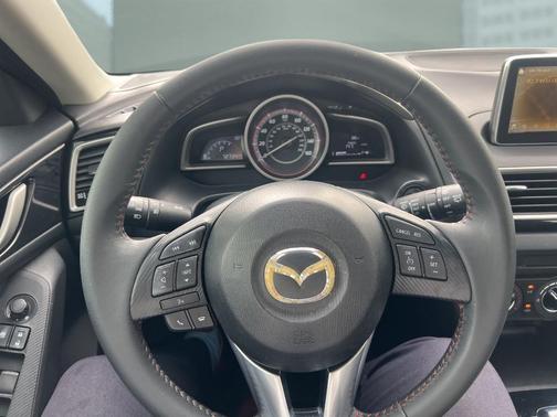2015 Mazda Mazda3 i Touring