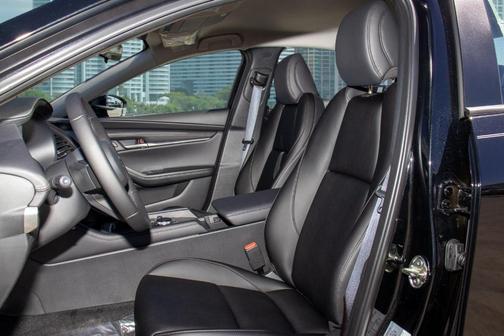 2026 Mazda Mazda3 FWD w/Select Package