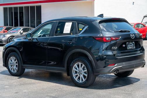 2022 Mazda CX-5 2.5 S Preferred Package
