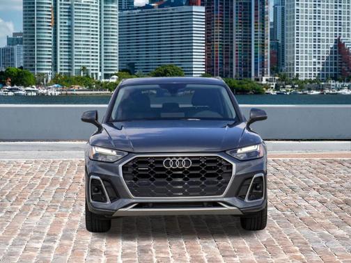 2023 Audi Q5 45 S line quattro Premium