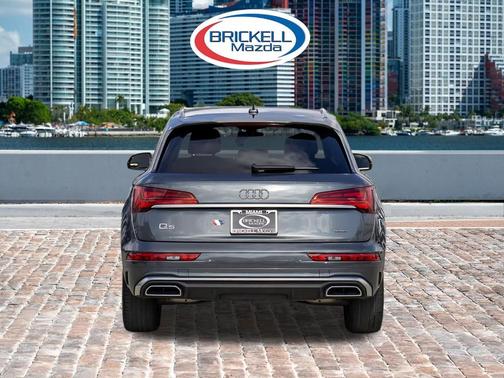 2023 Audi Q5 45 S line quattro Premium