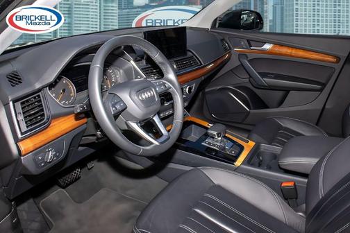 2023 Audi Q5 45 S line quattro Premium