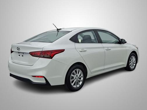 2022 Hyundai Accent SEL