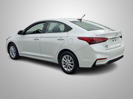 2022 Hyundai Accent SEL